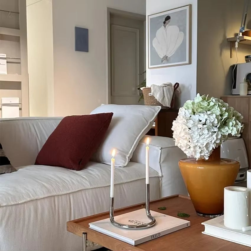 Ljusstake i silver – Svala – Modern design